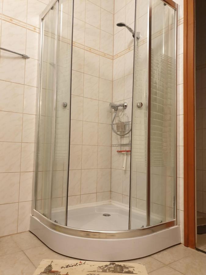 Egri Csillagocska Apartman Экстерьер фото