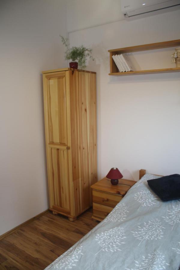 Egri Csillagocska Apartman Экстерьер фото